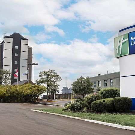 Holiday Inn Express Toronto-North York By Ihg Exterior foto