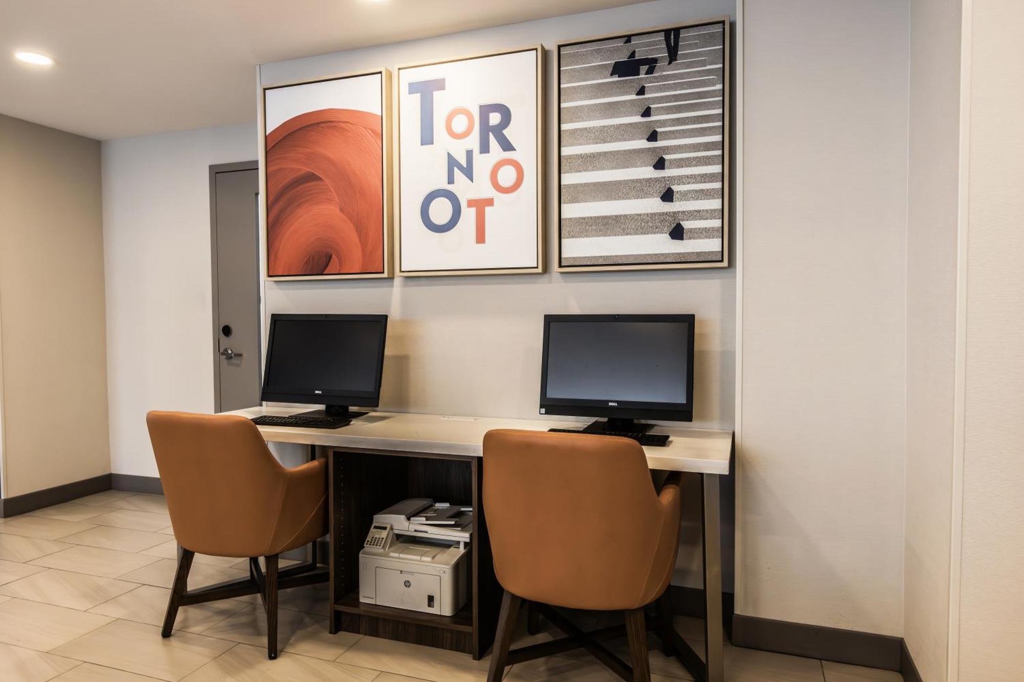 Holiday Inn Express Toronto-North York By Ihg Exterior foto